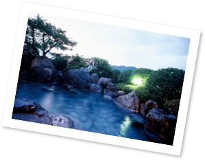 2:The natural Hot spring flows directly from nature.